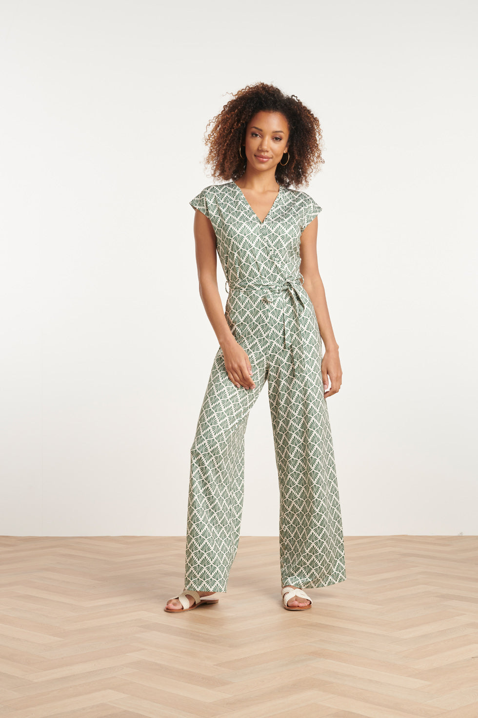 Vera™ Wickeldesign Jumpsuit med Ornamentmönster