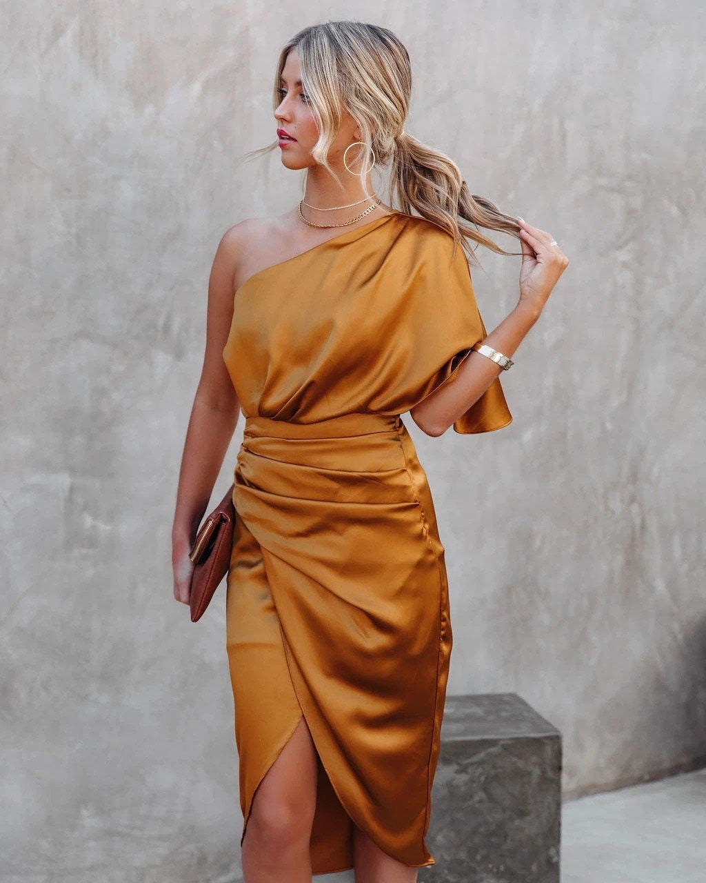 Maelle™ | Elegant Satinklänning med Stil & Komfort