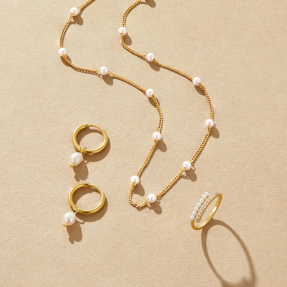 Nura Halsband med Pärlor – Tidlös Elegans & Förtrollande Detaljer