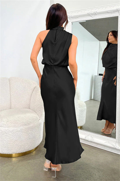 Benthe™ | Lyxig Midiklänning med Off-Shoulder-design